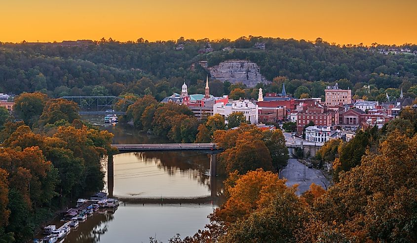 Frankfort, Kentucky, USA city weather on the Kentucky River at dusk.