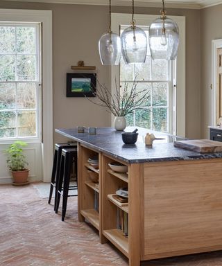 Italian kitchen decor with terracotta floor