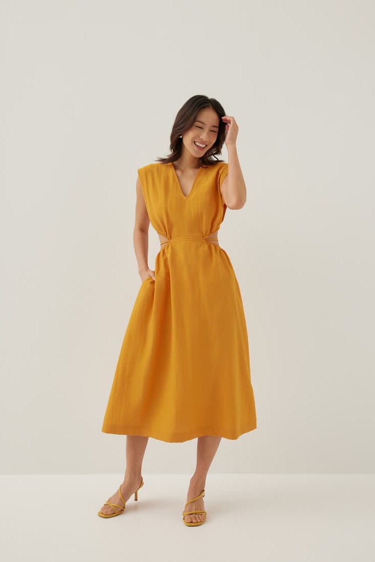 Harleen Elastic Fit & Flare Midi Dress